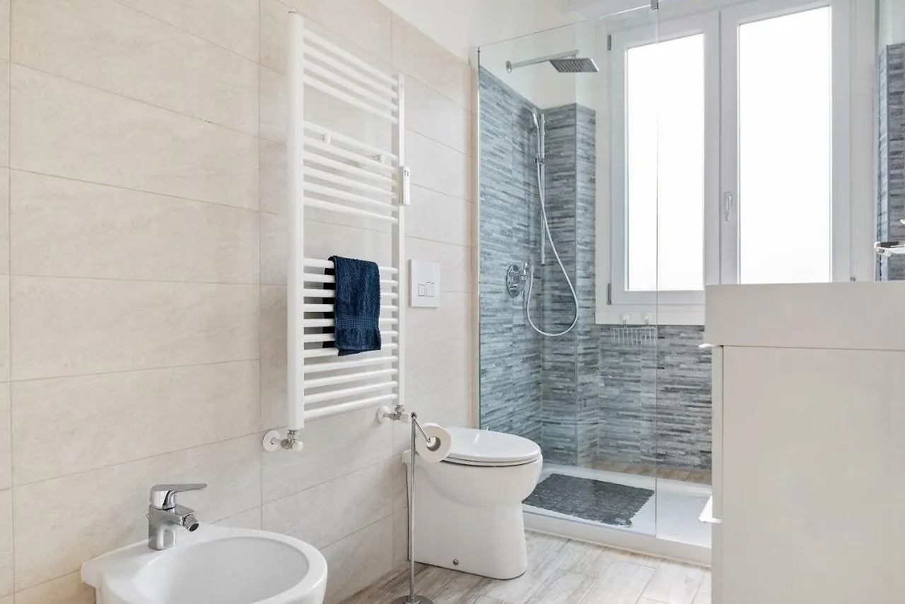 Appartement Flatty Apartments- Alserio Milan